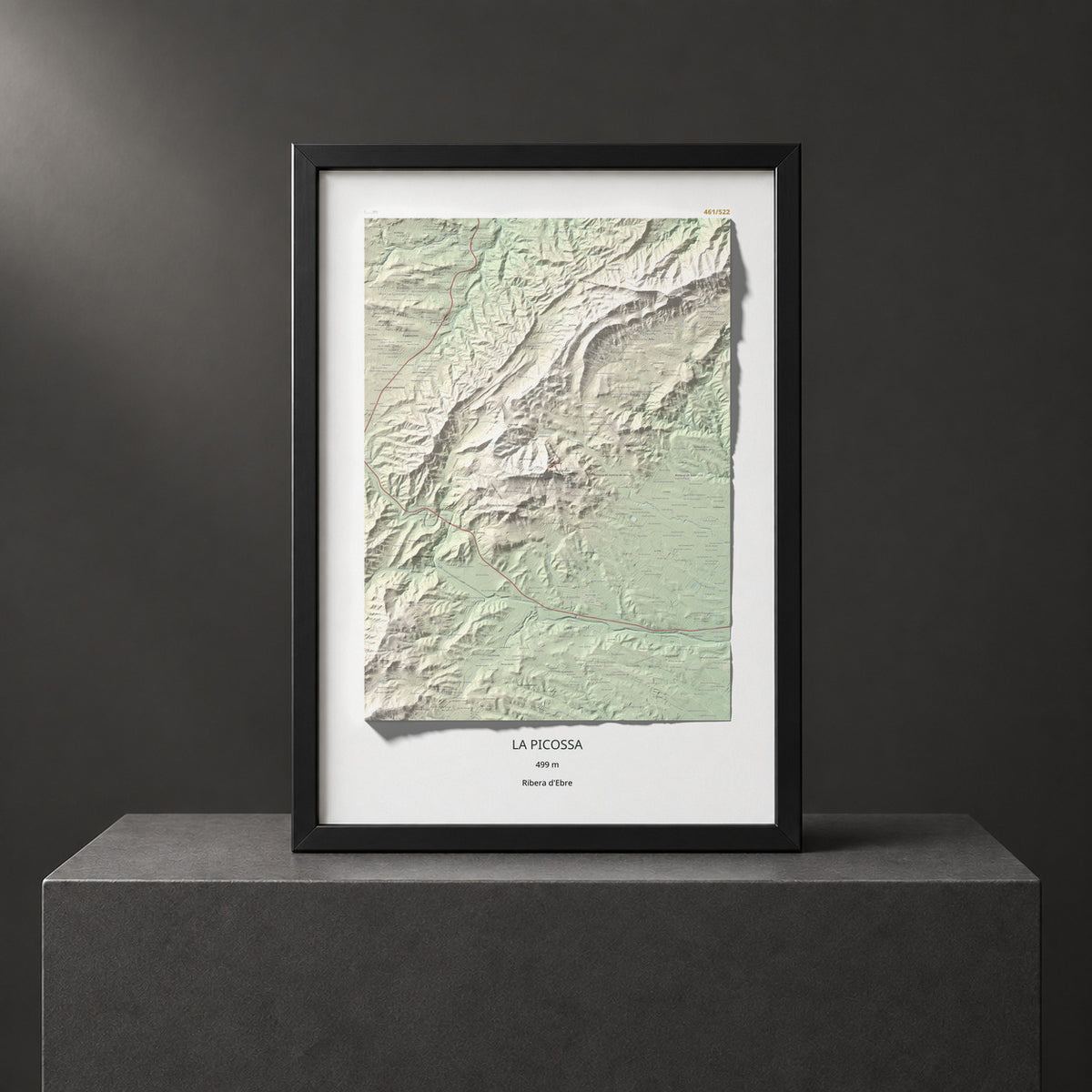 Mapa de relieve de La Picossa, 499 m, Ribera d'Ebre, lámina 100 Cims de Trobart. Presentación enmarcada. 70 × 100 cm.