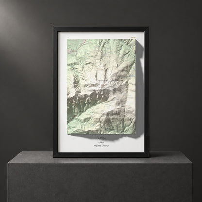 Mapa de relieve de La Tosa, 2536 m, Berguedà · Cerdanya, lámina 100 Cims de Trobart. Presentación enmarcada. 50 × 70 cm.