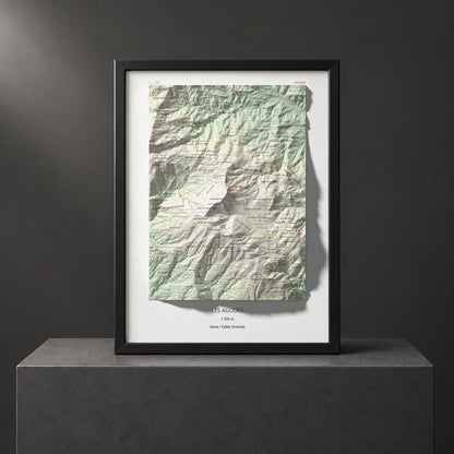 Mapa de relieve de Les Agudes, 1705 m, Selva · Vallès Oriental, lámina 100 Cims de Trobart. Presentación enmarcada. 30 × 40 cm.