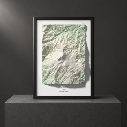 Mapa de relieve de Les Agudes, 1705 m, Selva · Vallès Oriental, lámina 100 Cims de Trobart. Presentación enmarcada. 50 × 70 cm.