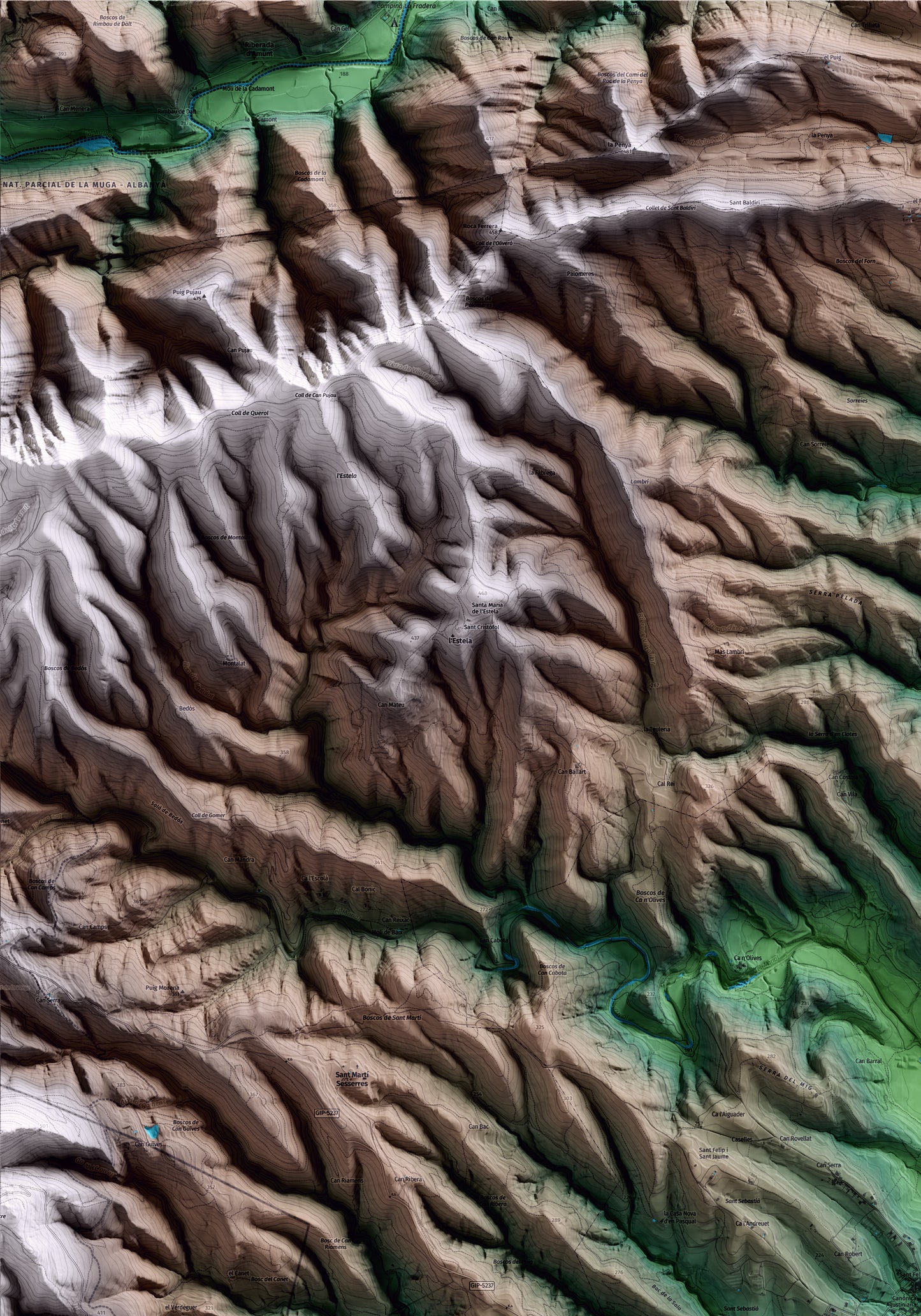 Mapa artístico del relieve de Lladó, al Alt Empordà, con 15 km de entorno y base topográfica ICGC. Detalle de la zona superior izquierda.