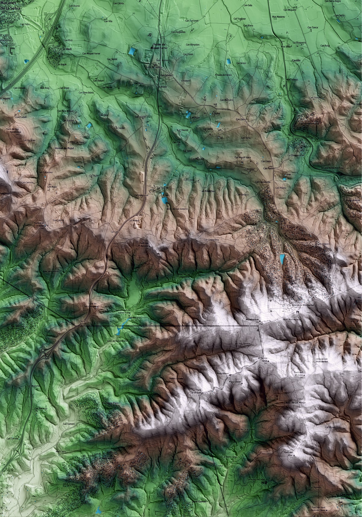 Mapa artístico del relieve de Maçanet de la Selva, a la Selva, con 15 km de entorno y base topográfica ICGC. Detalle de la zona inferior derecha.