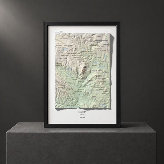 Mapa de relieve de Malera, 877 m, Noguera, lámina 100 Cims de Trobart. Presentación enmarcada. 21 × 30 cm.