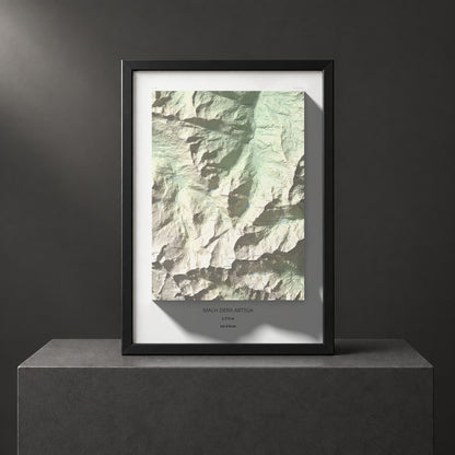 Mapa de relieve de Malh dera Artiga, 2710 m, Val d'Aran, lámina 100 Cims de Trobart. Presentación enmarcada. 70 × 100 cm.
