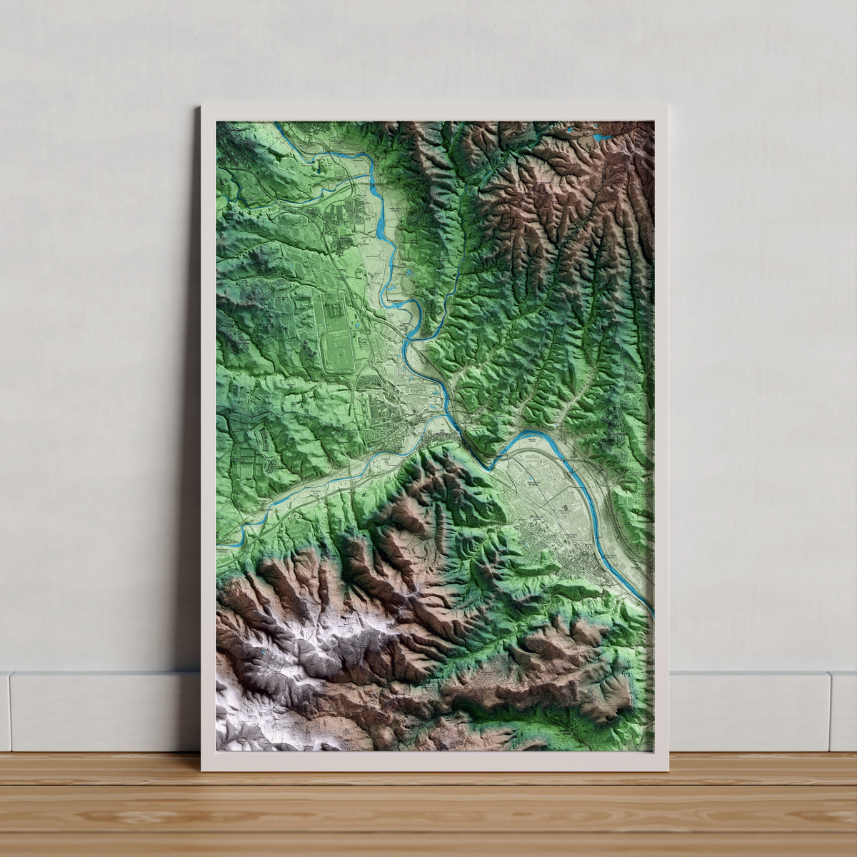 Mapa artístico del relieve de Martorell, al Baix Llobregat, con 15 km de entorno y base topográfica ICGC. Presentación enmarcada.