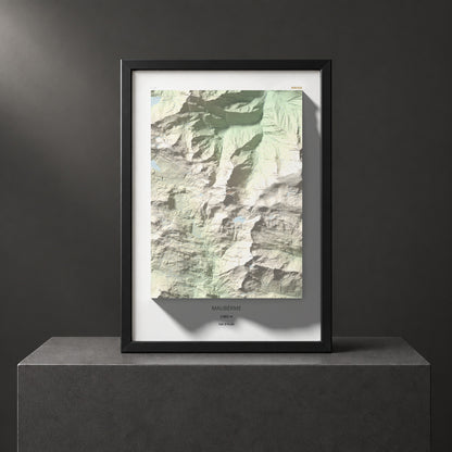 Mapa de relieve de Maubèrme, 2882 m, Val d'Aran, lámina 100 Cims de Trobart. Presentación enmarcada. 70 × 100 cm.