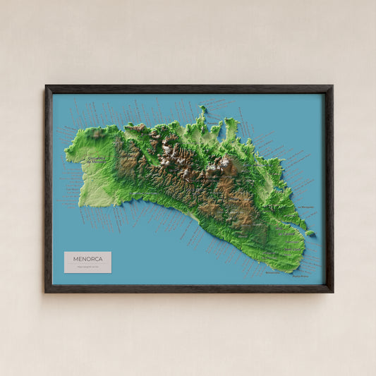 Edició octubre 2026 · Mapa topogràfic de Menorca, Clàssic, 21 × 30 cm: presentació en marc negre (marc no inclòs).