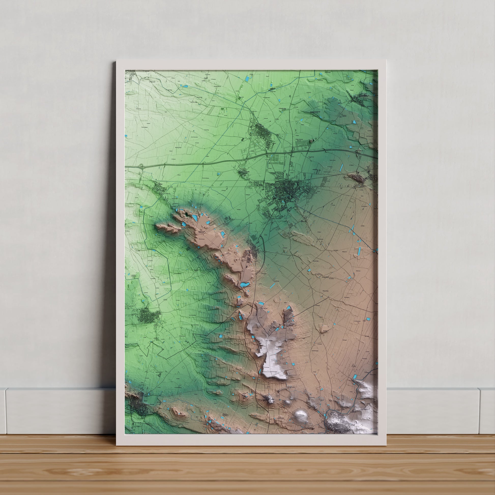 Mapa artístico del relieve de Miralcamp, en el Pla d'Urgell, con 15 km de entorno y base topográfica ICGC. Presentación enmarcada.