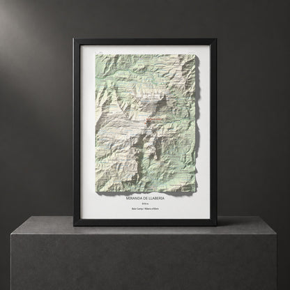 Mapa de relieve de Miranda de Llaberia, 919 m, Baix Camp · Ribera d'Ebre, lámina 100 Cims de Trobart. Presentación enmarcada. 30 × 40 cm.