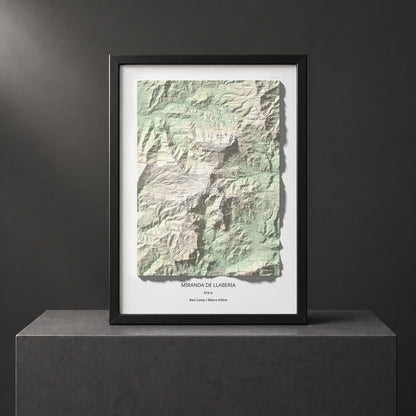 Mapa de relieve de Miranda de Llaberia, 919 m, Baix Camp · Ribera d'Ebre, lámina 100 Cims de Trobart. Presentación enmarcada. 50 × 70 cm.