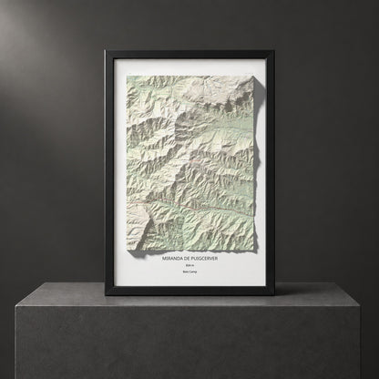 Mapa de relieve de Miranda de Puigcerver, 834 m, Baix Camp, lámina 100 Cims de Trobart. Presentación enmarcada. 61 × 91 cm.