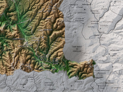 Mapa de relleu del Moianès, amb el territori en color i l’entorn en blanc. Detall de la part inferior dreta. 30 × 40 cm. Estil Clàssic.