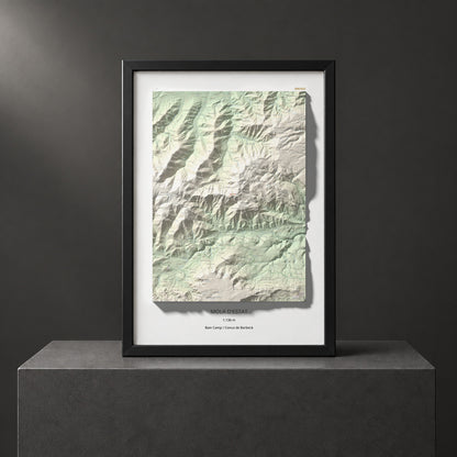 Mapa de relieve de Mola d'Estat, 1136 m, Baix Camp · Conca de Barberà, lámina 100 Cims de Trobart. Presentación enmarcada. 70 × 100 cm.