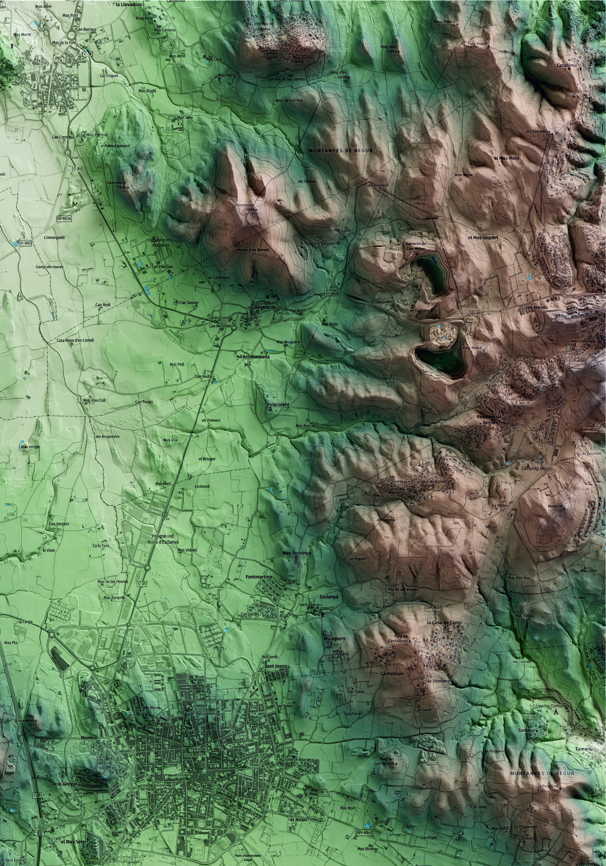 Mapa artístico del relieve de Mont-ras, al Baix Empordà, con 15 km de entorno y base topográfica ICGC. Detalle de la zona superior derecha.