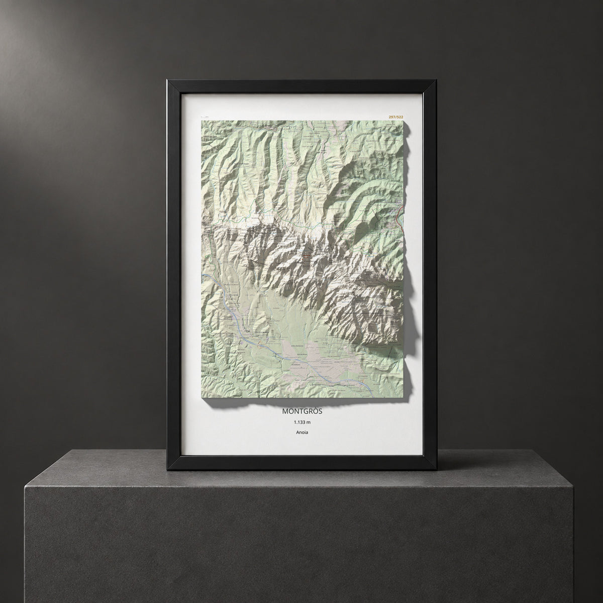 Mapa de relieve de Montgròs, 1133 m, Anoia, lámina 100 Cims de Trobart. Presentación enmarcada. 61 × 91 cm.