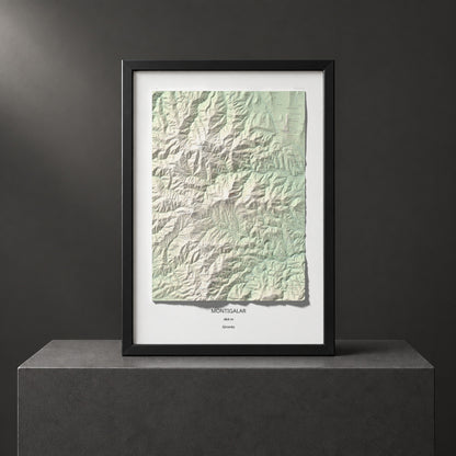 Mapa de relieve de Montigalar, 464 m, Gironès, lámina 100 Cims de Trobart. Presentación enmarcada. 70 × 100 cm.