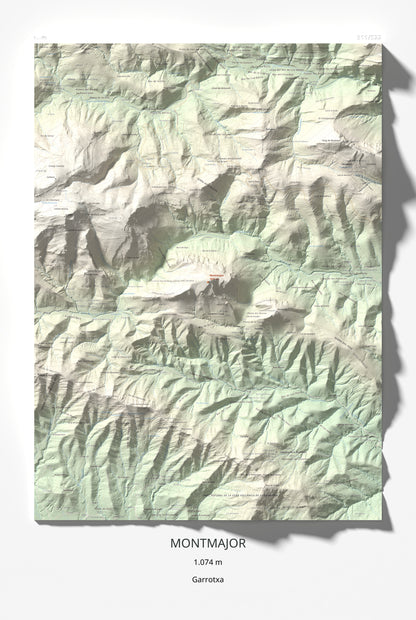 Mapa de relieve de Montmajor, 1074 m, Garrotxa, lámina 100 Cims de Trobart 61 × 91 cm.