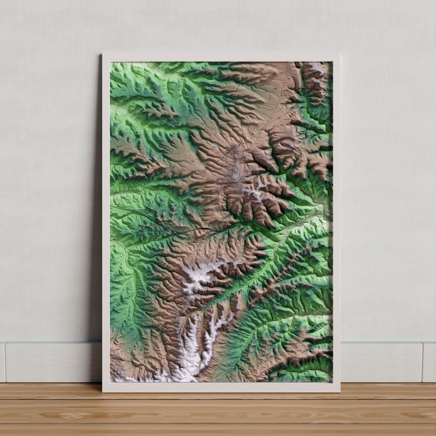 Mapa artístico del relieve de Montmaneu, al Anoia, con 15 km de entorno y base topográfica ICGC. Presentación enmarcada.
