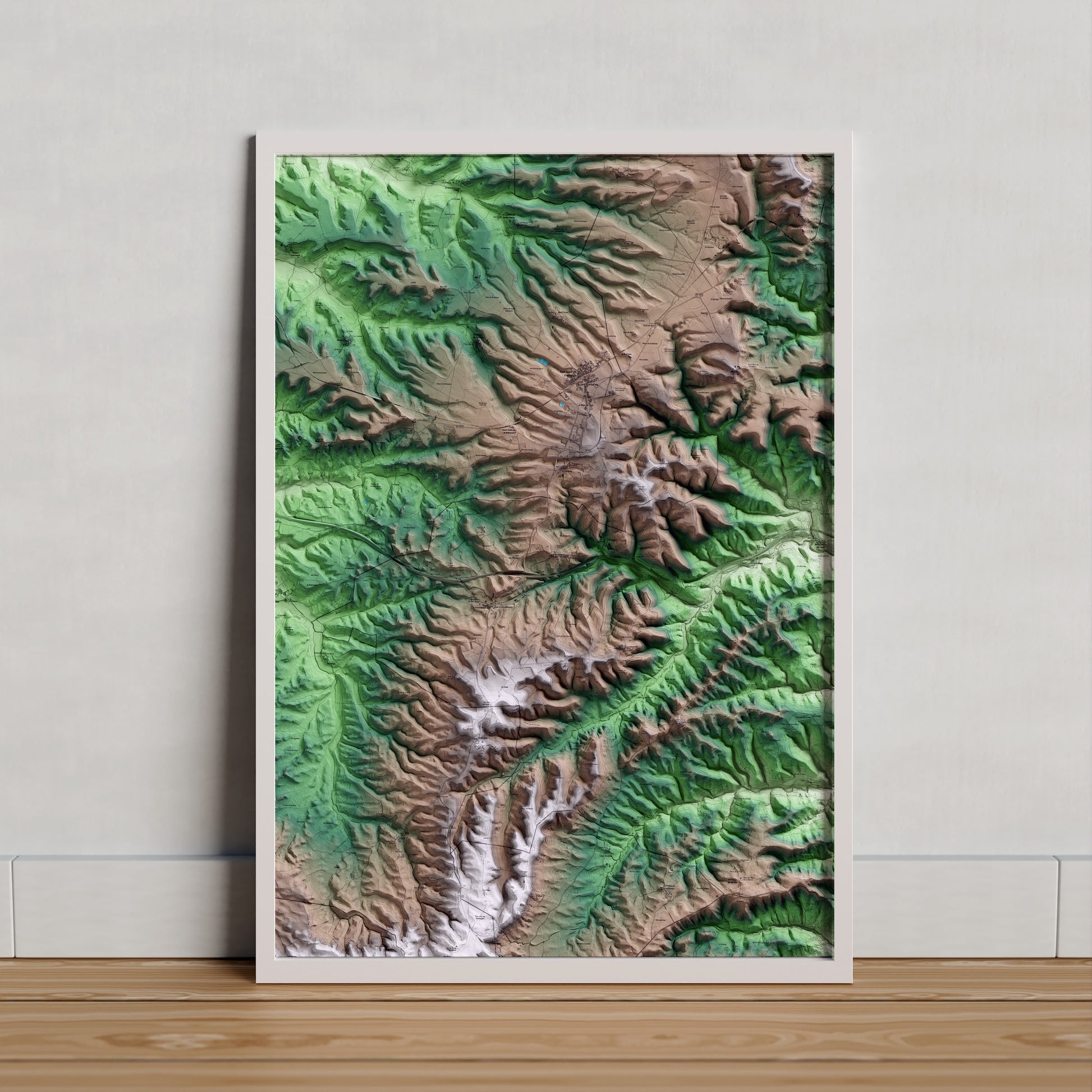 Mapa artístico del relieve de Montmaneu, al Anoia, con 15 km de entorno y base topográfica ICGC. Presentación enmarcada.