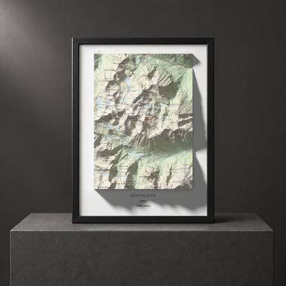 Mapa de relieve de Montsaliente, 2890 m, Pallars Sobirà, lámina 100 Cims de Trobart. Presentación enmarcada. 30 × 40 cm.