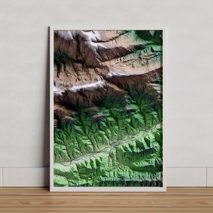 Mapa artístico del relieve de Ogassa, al Ripollès, con 15 km de entorno y base topográfica ICGC. Presentación enmarcada.