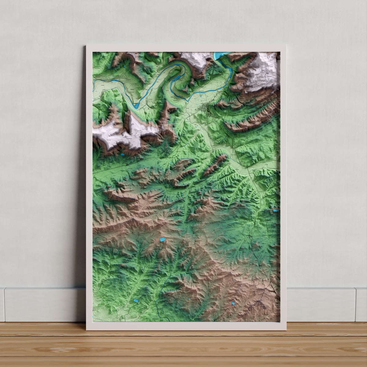 Mapa artístico del relieve de Oliola, a la Noguera, con 15 km de entorno y base topográfica ICGC. Presentación enmarcada.