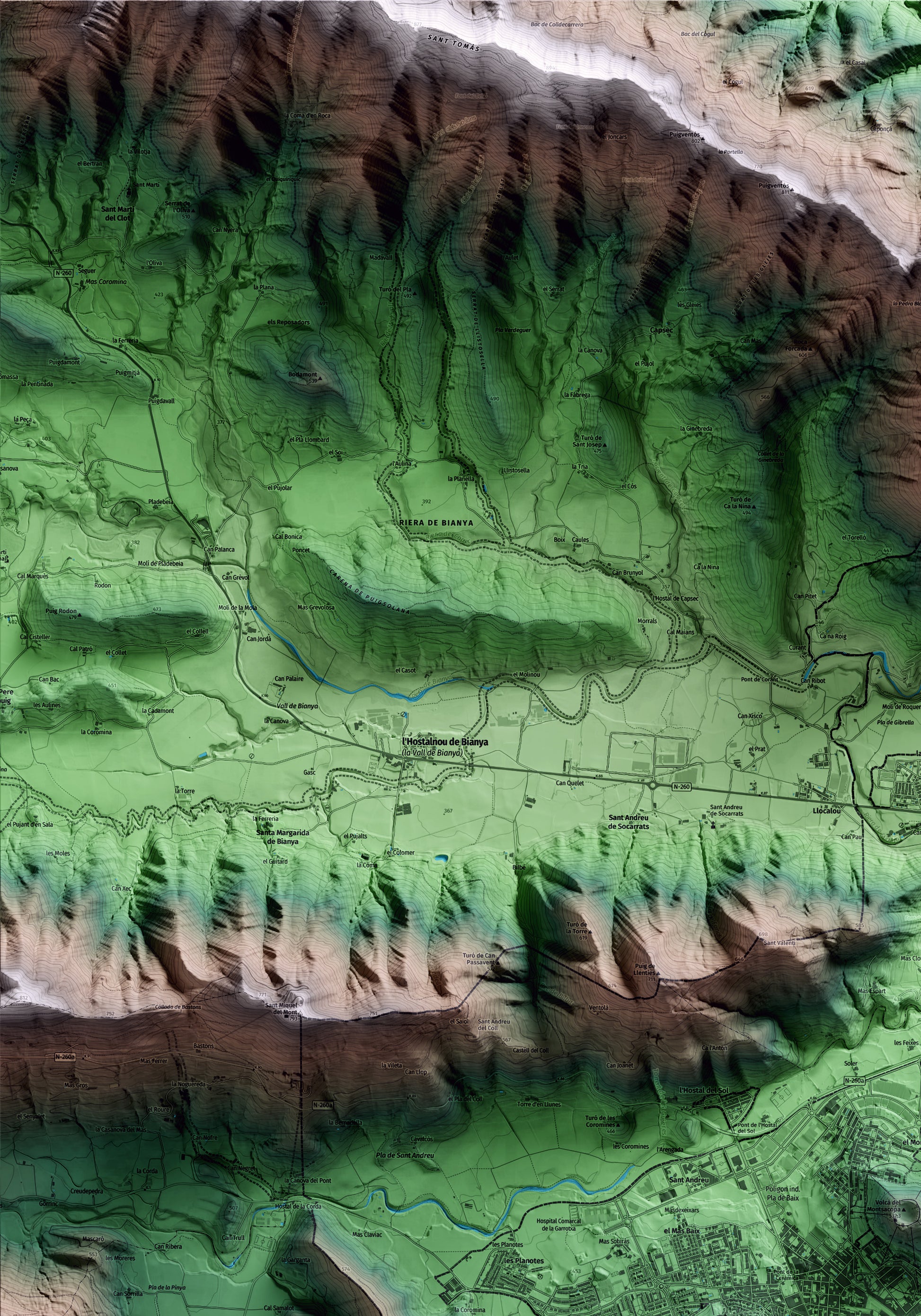 Mapa artístico del relieve de Olot, a la Garrotxa, con 15 km de entorno y base topográfica ICGC. Detalle de la zona superior izquierda.