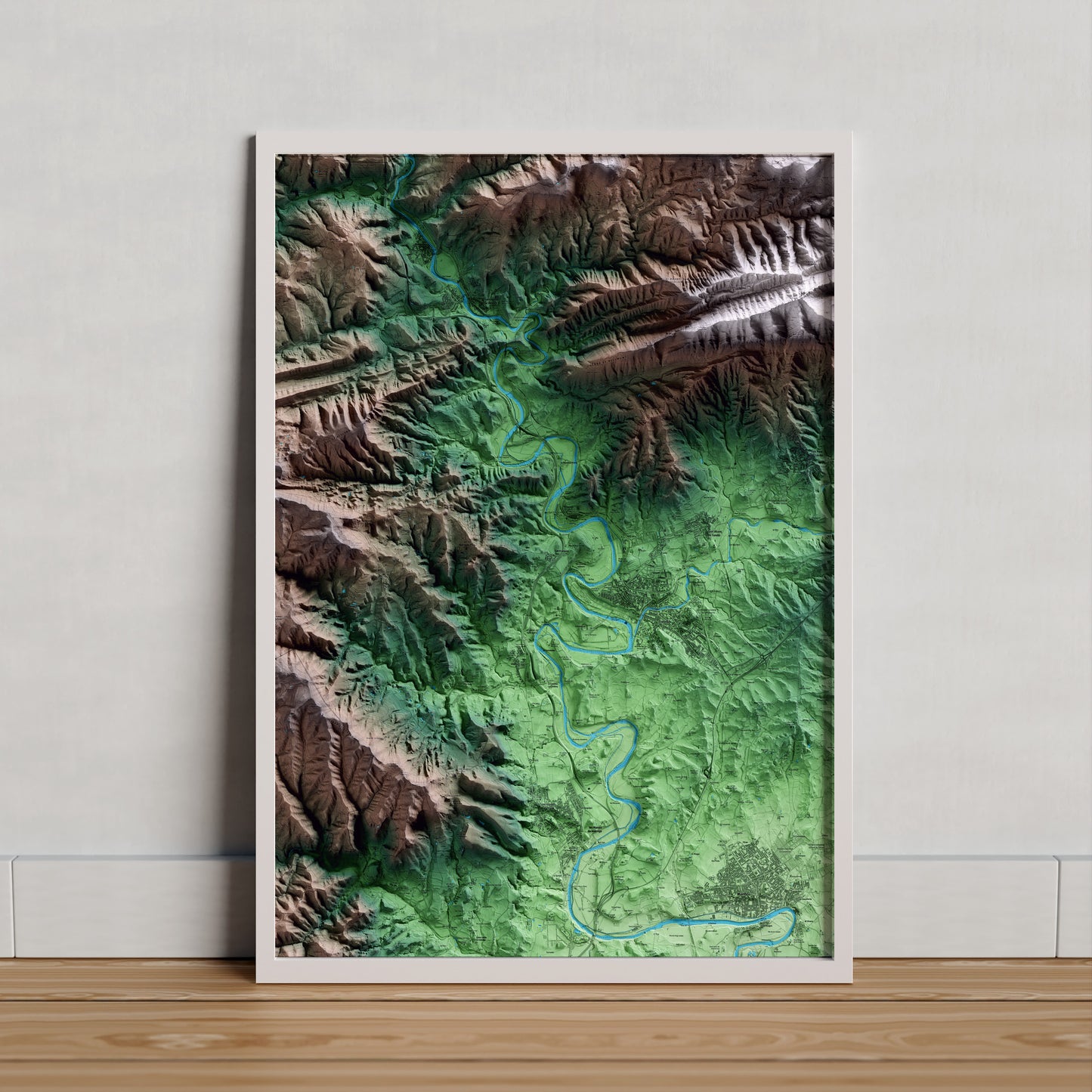 Mapa artístico del relieve de Orís, a Osona, con 15 km de entorno y base topográfica ICGC. Presentación enmarcada.