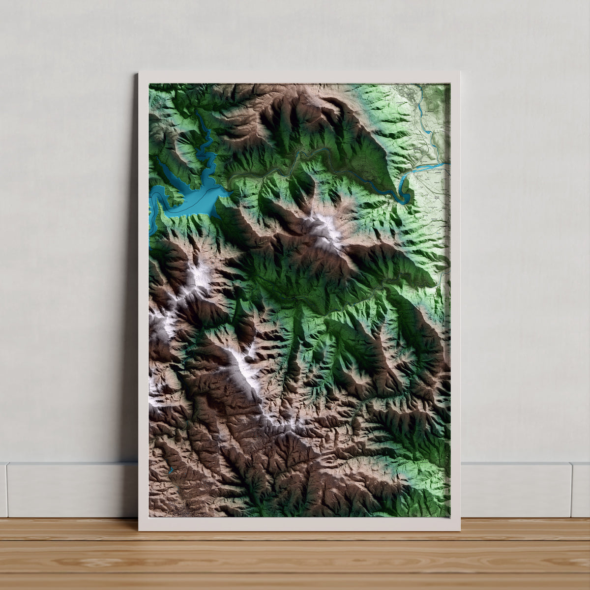 Mapa artístico del relieve de Osor, a la Selva, con 15 km de entorno y base topográfica ICGC. Presentación enmarcada.