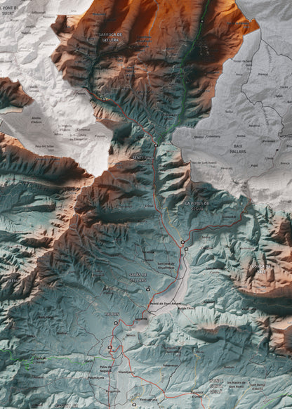Mapa de relleu del Pallars Jussà, amb el territori en color i l’entorn en blanc. Detall de la part central. 50 × 70 cm. Estil Blau i taronja.