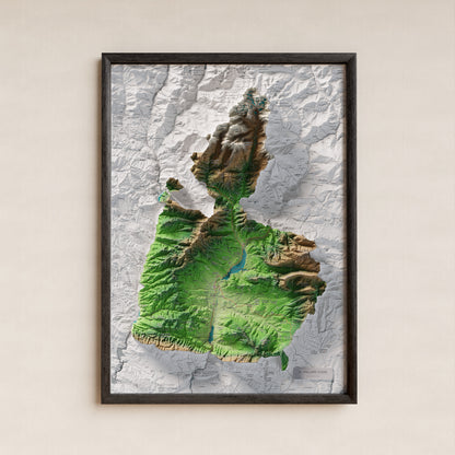 Mapa de relleu del Pallars Jussà, amb el territori en color i l’entorn en blanc. Presentació amb marc. 50 × 70 cm. Estil Clàssic.