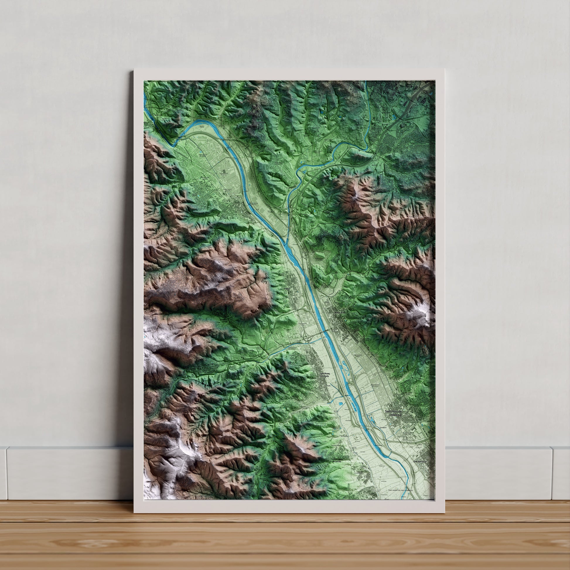 Mapa artístico del relieve de Pallejà, al Baix Llobregat, con 15 km de entorno y base topográfica ICGC. Presentación enmarcada.