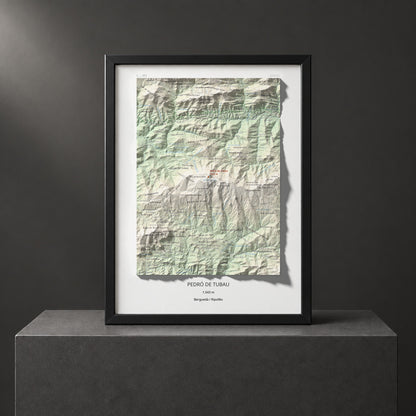 Mapa de relieve de Pedró de Tubau, 1543 m, Berguedà · Ripollès, lámina 100 Cims de Trobart. Presentación enmarcada. 30 × 40 cm.
