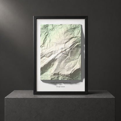 Mapa de relieve de Pedró dels Quatre Batlles, 2387 m, Alt Urgell · Solsonès, lámina 100 Cims de Trobart. Presentación enmarcada. 61 × 91 cm.