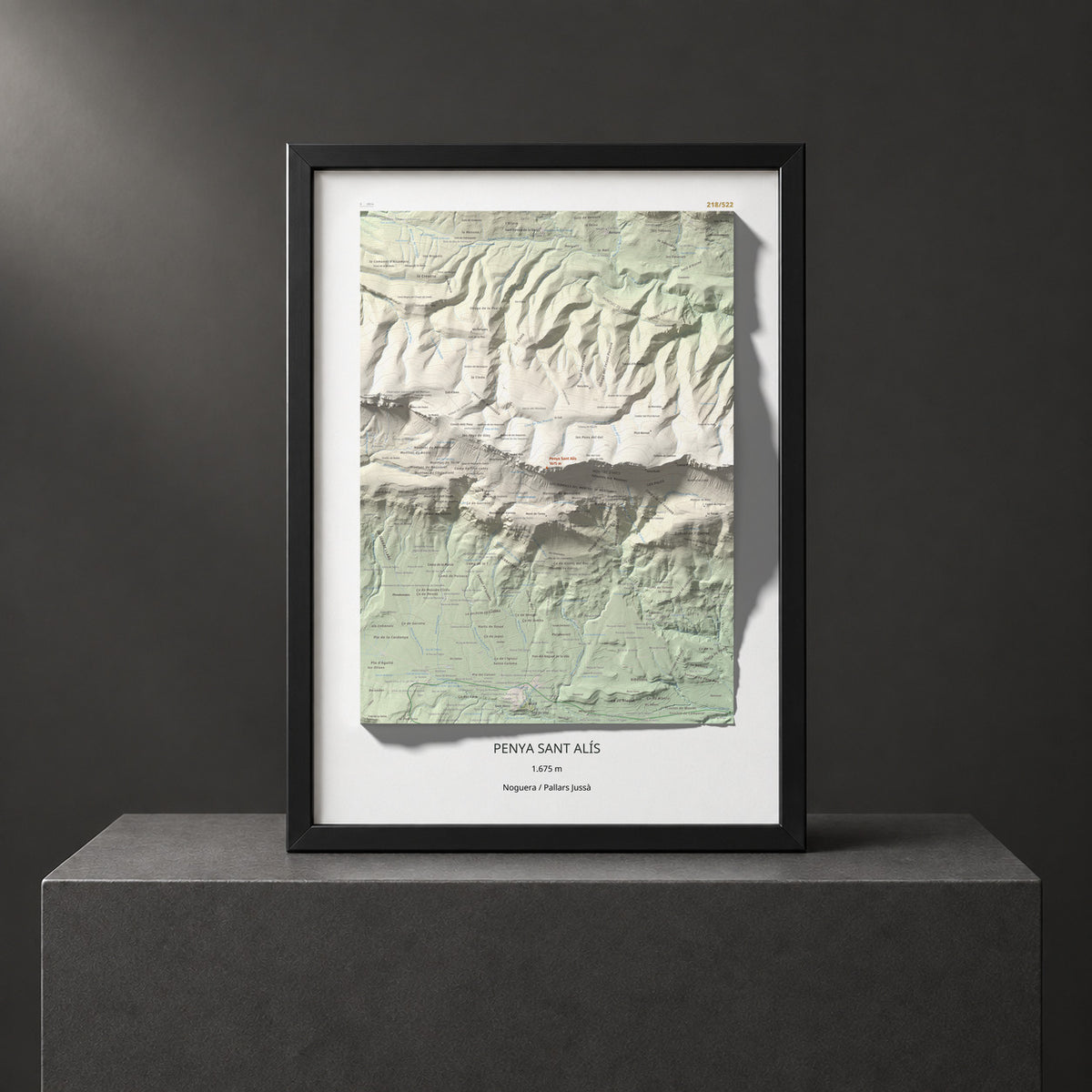 Mapa de relieve de Penya Sant Alís, 1675 m, Noguera · Pallars Jussà, lámina 100 Cims de Trobart. Presentación enmarcada. 50 × 70 cm.