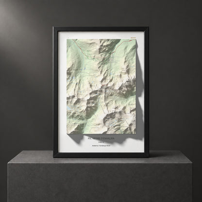 Mapa de relieve de Pic Negre d'Envalira, 2822 m, Andorra · Cerdanya Nord, lámina 100 Cims de Trobart. Presentación enmarcada. 50 × 70 cm.