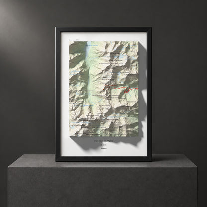 Mapa de relieve de Pic de Cabanyó, 2732 m, Andorra, lámina 100 Cims de Trobart. Presentación enmarcada. 21 × 30 cm.