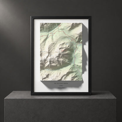 Mapa de relieve de Pic de Font Freda, 2738 m, Cerdanya Nord, lámina 100 Cims de Trobart. Presentación enmarcada. 30 × 40 cm.