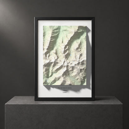 Mapa de relieve de Pic de Racó Gros, 2782 m, Conflent, lámina 100 Cims de Trobart. Presentación enmarcada. 70 × 100 cm.