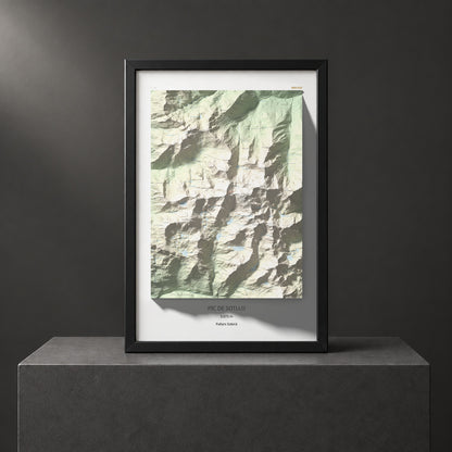 Mapa de relieve de Pic de Sotllo, 3073 m, Pallars Sobirà, lámina 100 Cims de Trobart. Presentación enmarcada. 61 × 91 cm.