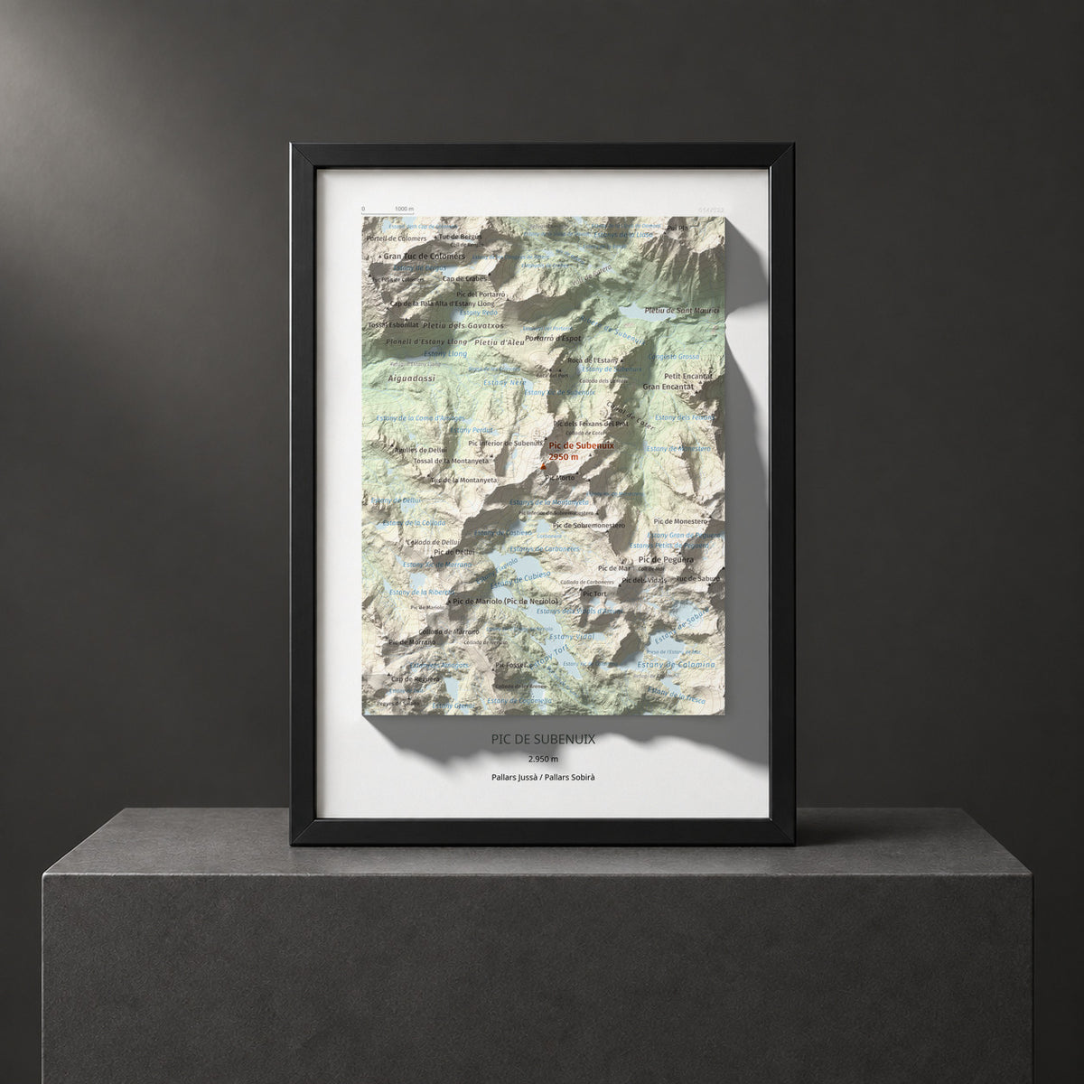 Mapa de relieve de Pic de Subenuix, 2950 m, Pallars Jussà · Pallars Sobirà, lámina 100 Cims de Trobart. Presentación enmarcada. 21 × 30 cm.