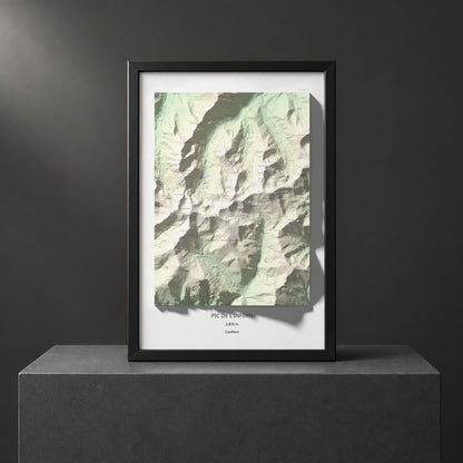 Mapa de relieve de Pic de l'Infern, 2870 m, Conflent, lámina 100 Cims de Trobart. Presentación enmarcada. 61 × 91 cm.