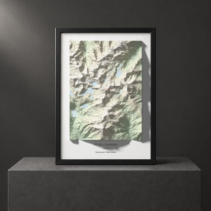 Mapa de relieve de Pic de la Mainera, 2909 m, Pallars Jussà · Pallars Sobirà, lámina 100 Cims de Trobart. Presentación enmarcada. 50 × 70 cm.