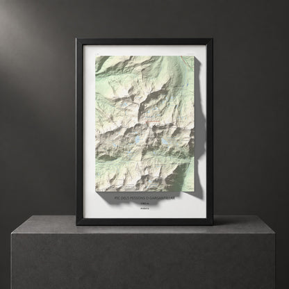 Mapa de relieve de Pic dels Pessons o Gargantillar, 2862 m, Andorra, lámina 100 Cims de Trobart. Presentación enmarcada. 50 × 70 cm.