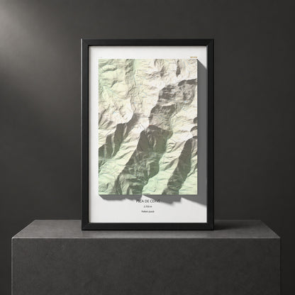 Mapa de relieve de Pica de Cerví, 2753 m, Pallars Jussà, lámina 100 Cims de Trobart. Presentación enmarcada. 61 × 91 cm.