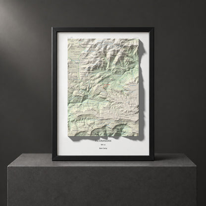 Mapa de relieve de Picorandan, 991 m, Baix Camp, lámina 100 Cims de Trobart. Presentación enmarcada. 30 × 40 cm.
