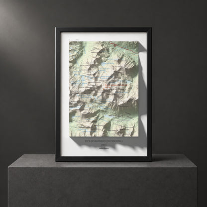 Mapa de relieve de Pics de Bassiero (Occidental), 2903 m, Pallars Sobirà, lámina 100 Cims de Trobart. Presentación enmarcada. 21 × 30 cm.