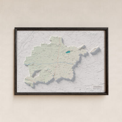 Mapa de relleu del Pla d’Urgell, amb el territori en color i l’entorn en blanc. Presentació amb marc. 70 × 100 cm. Estil Cartogràfic.