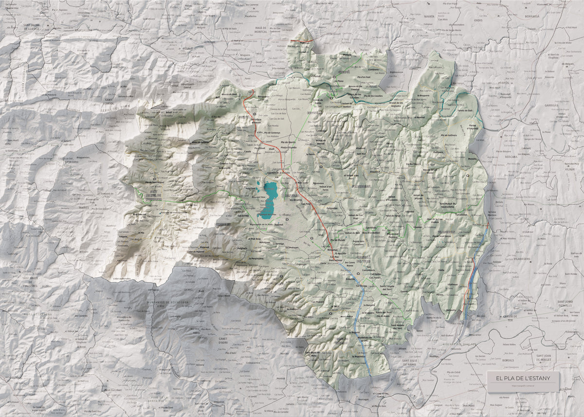 Mapa de relleu del Pla de l’Estany, amb el territori en color i l’entorn en blanc. Vista completa de la làmina. 50 × 70 cm. Estil Cartogràfic.