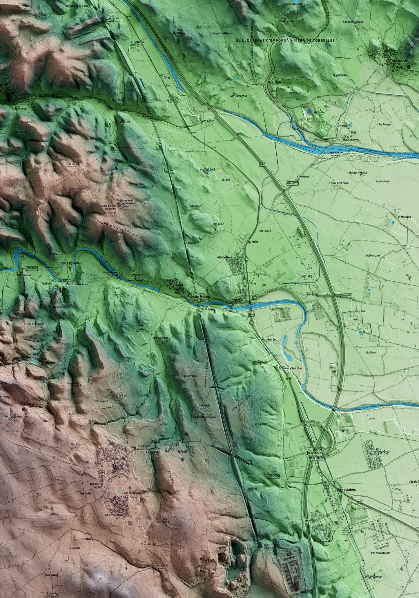 Mapa artístico del relieve de Pont de Molins, al Alt Empordà, con 15 km de entorno y base topográfica ICGC. Detalle de la zona central.